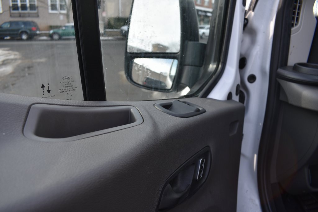 Used 2023 Ford Transit 350 XLT image 13