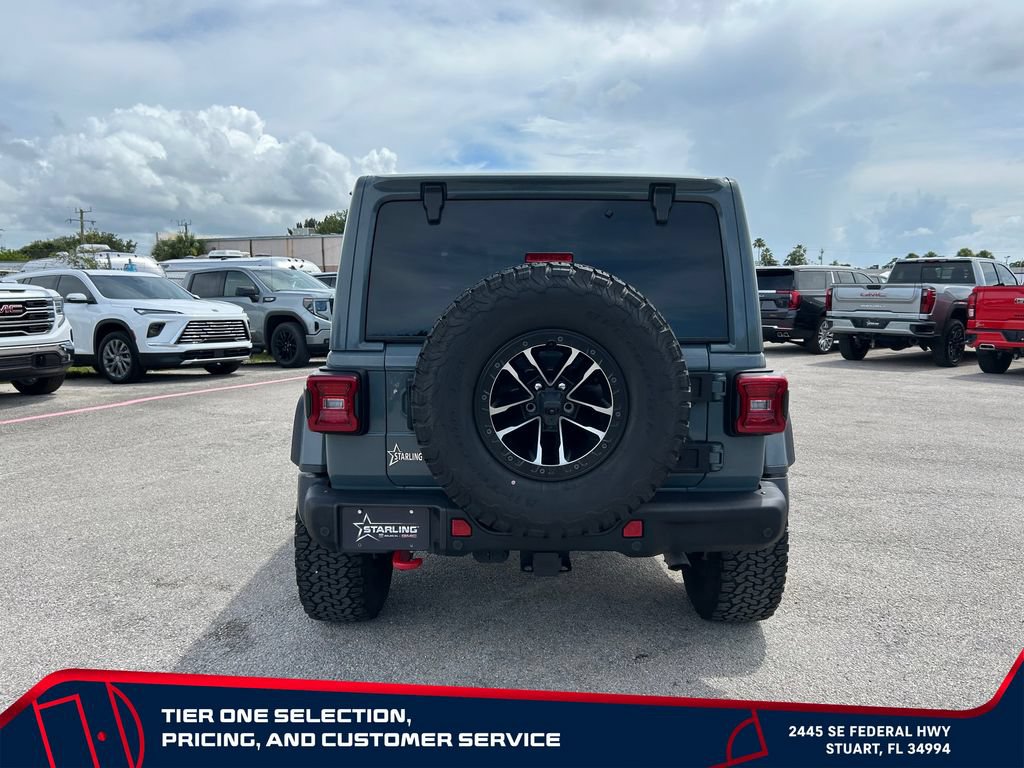 Used 2024 Jeep Wrangler Unlimited Rubicon AWD/4WD image 6