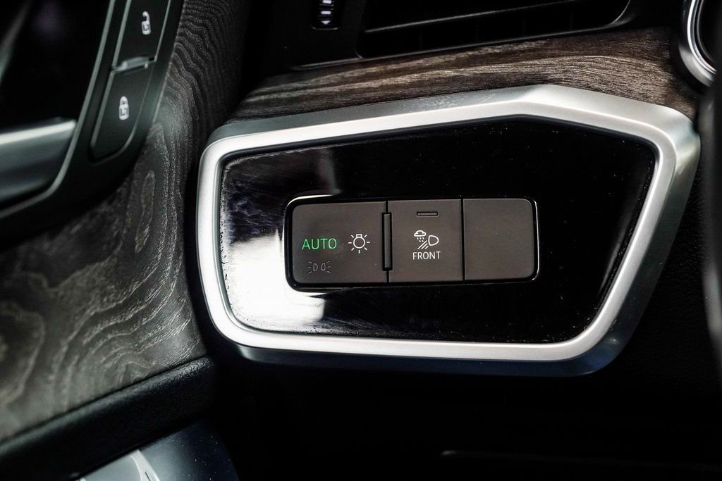 Used 2024 Audi A6 Premium Plus image 28