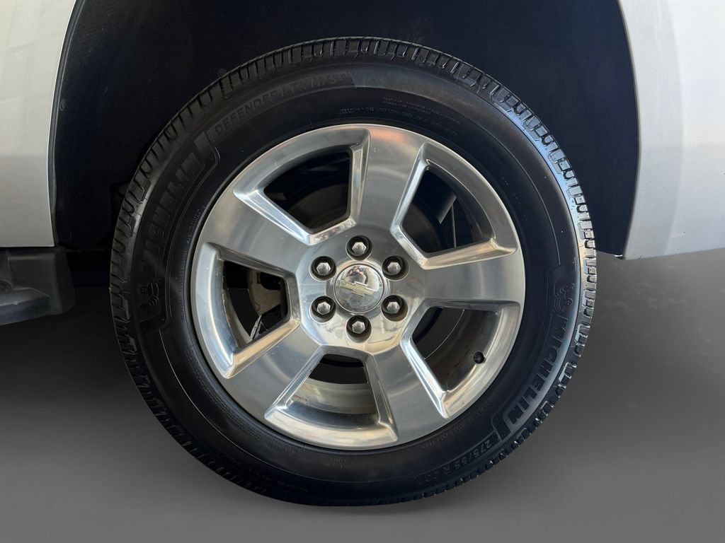 Used 2019 Chevrolet Tahoe LT RWD image 16