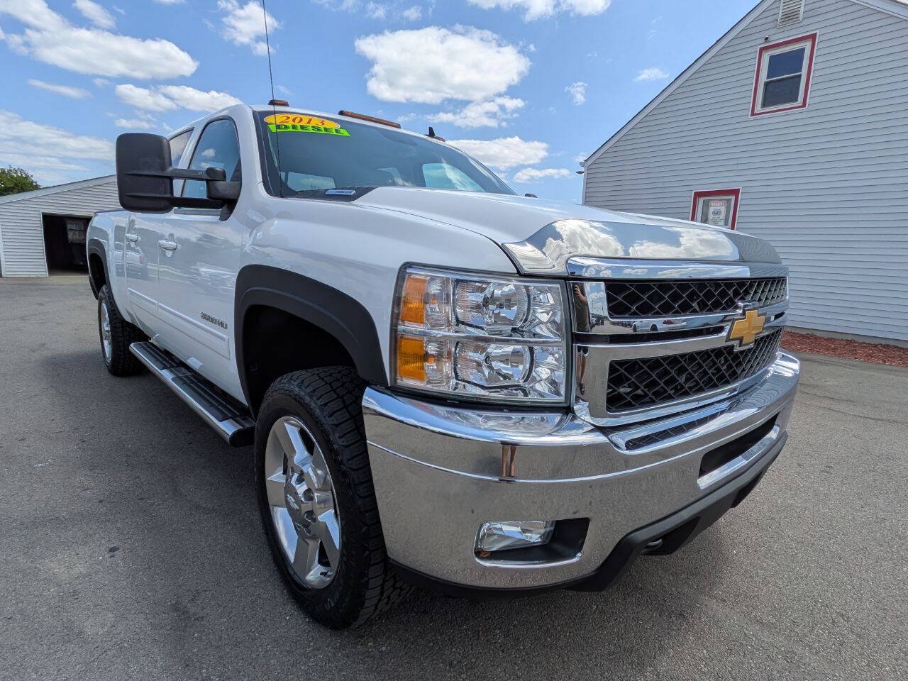 Used 2013 Chevrolet Silverado 3500 LTZ w/ LTZ Plus Package AWD/4WD image 7