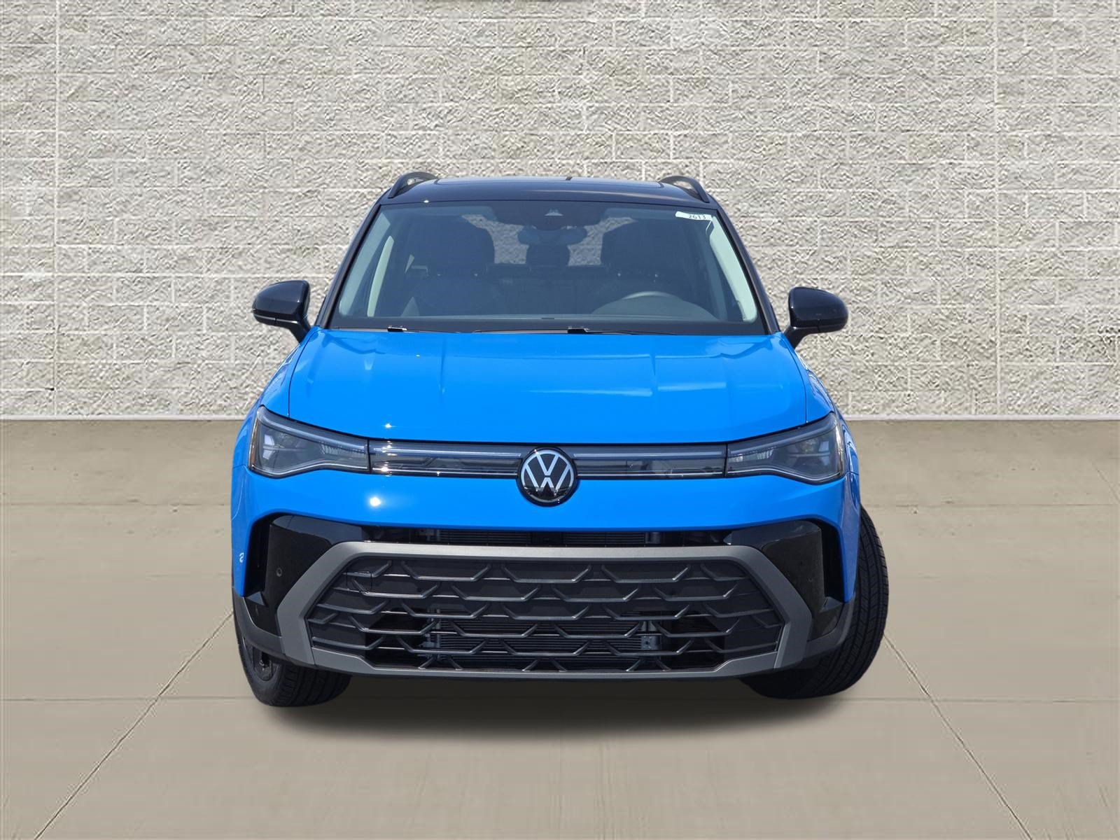 New 2026 Volkswagen Taos SE AWD/4WD image 2