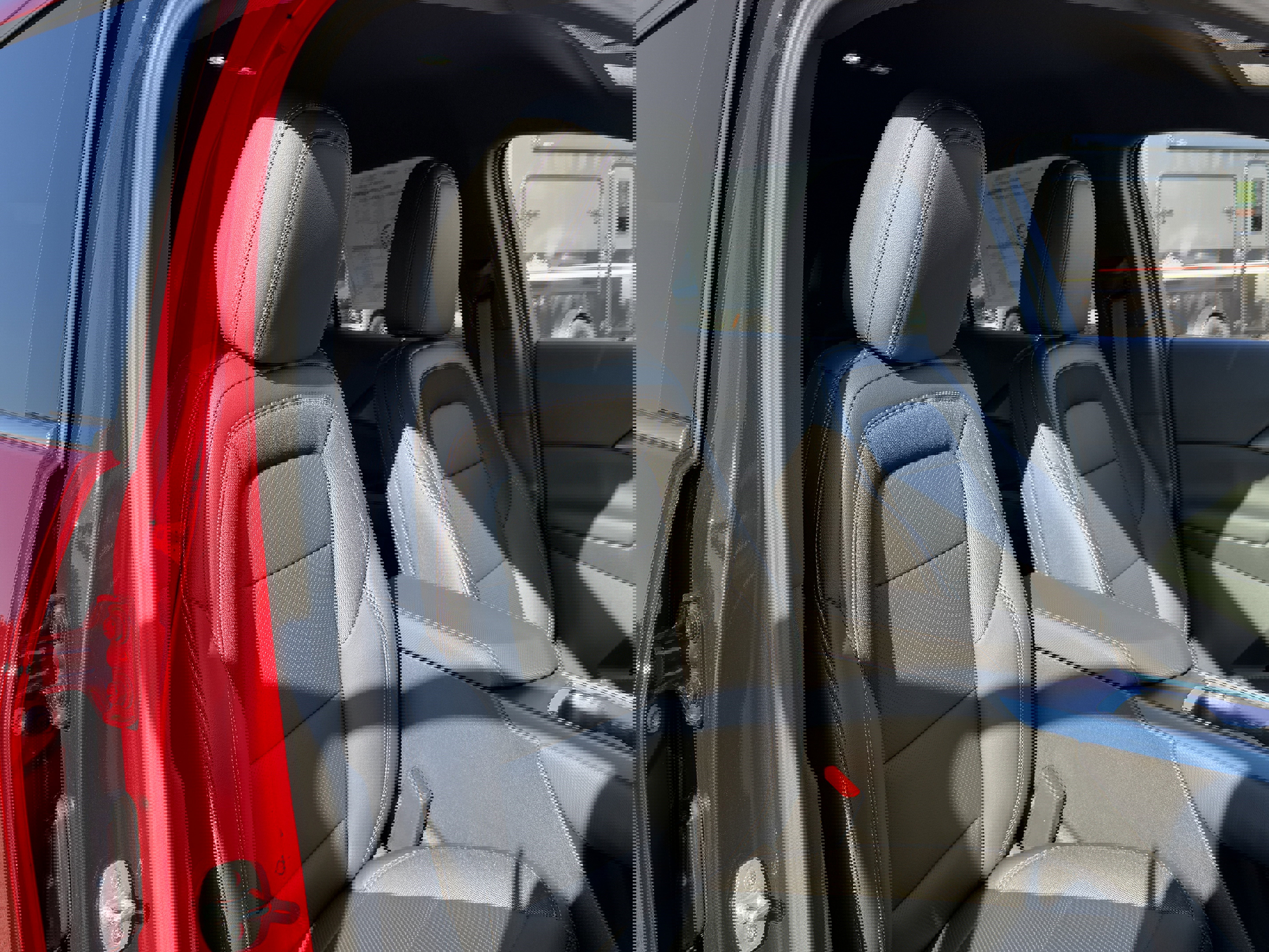 New 2026 Chevrolet Equinox EV LT image 20