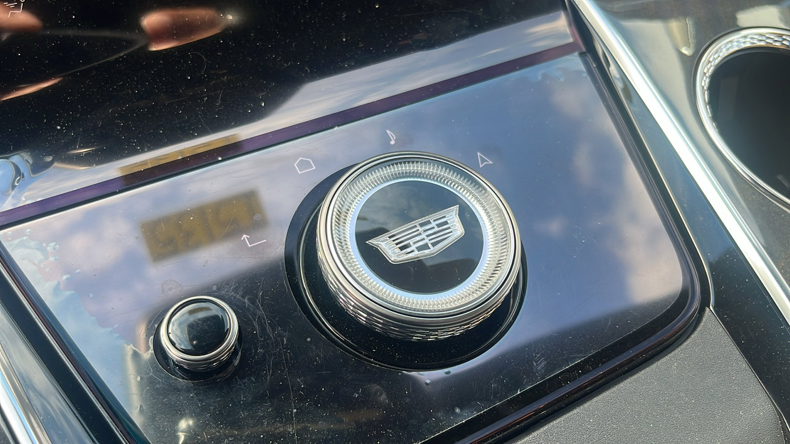 New 2025 Cadillac Escalade IQ Luxury 2 image 28