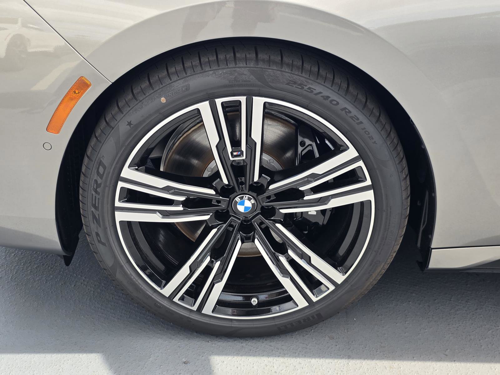 New 2026 BMW 760i xDrive w/ Executive Package image 26