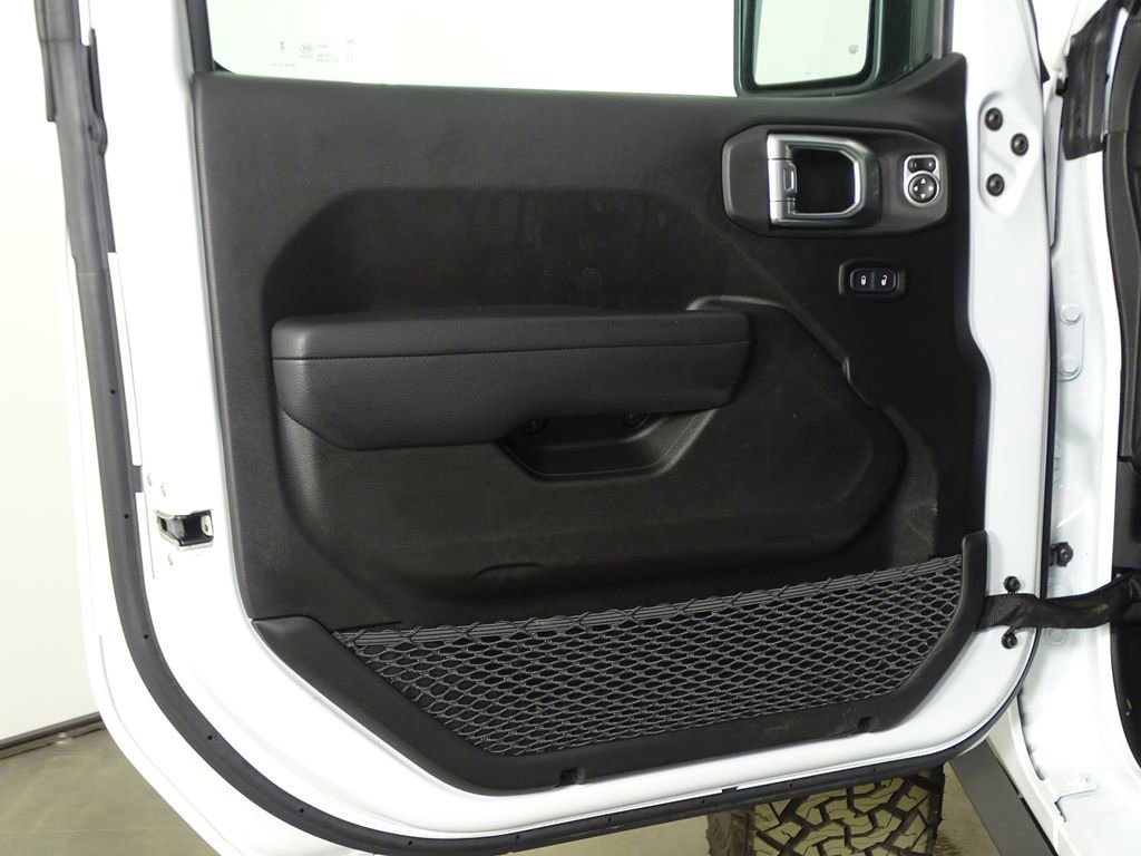 Used 2024 Jeep Wrangler Unlimited Rubicon image 14