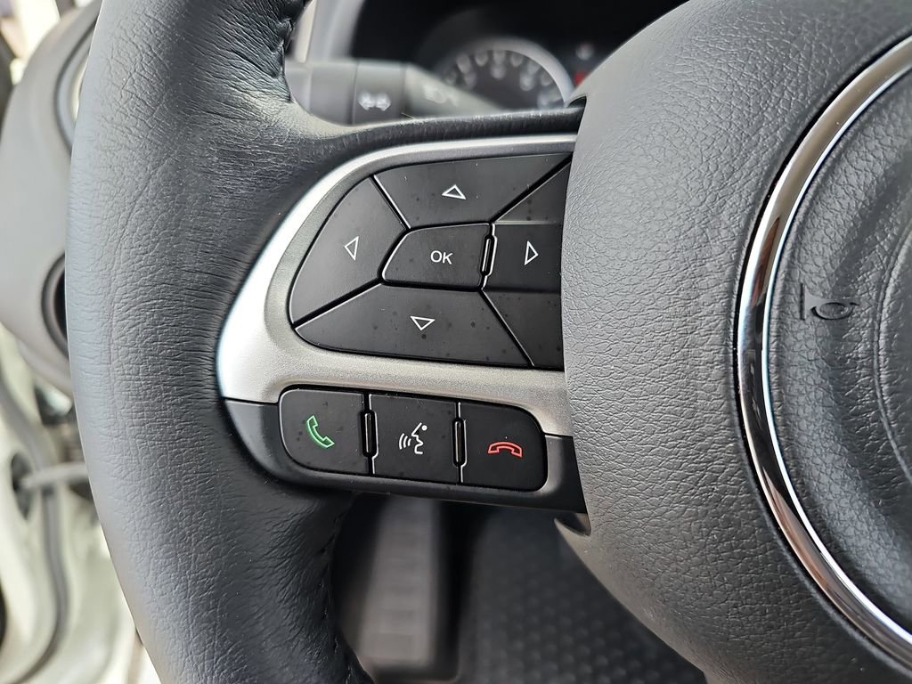 Used 2023 Jeep Renegade Limited AWD/4WD image 11