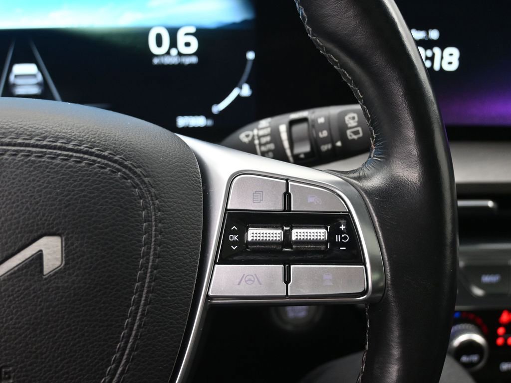 Used 2023 Kia Telluride SX Prestige X-Line AWD/4WD image 13