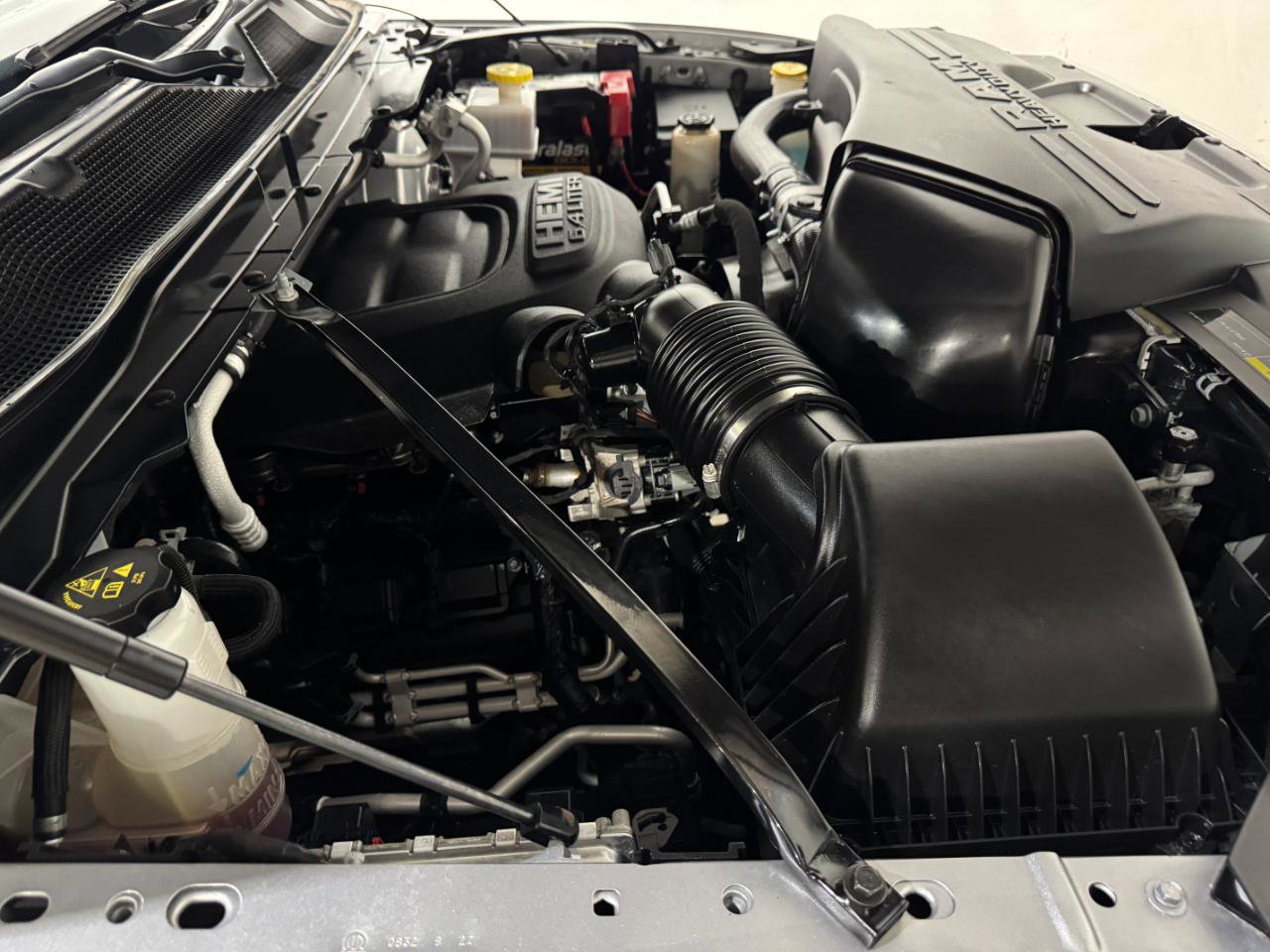 Used 2023 RAM 2500 Tradesman w/ Safety Group AWD/4WD image 57