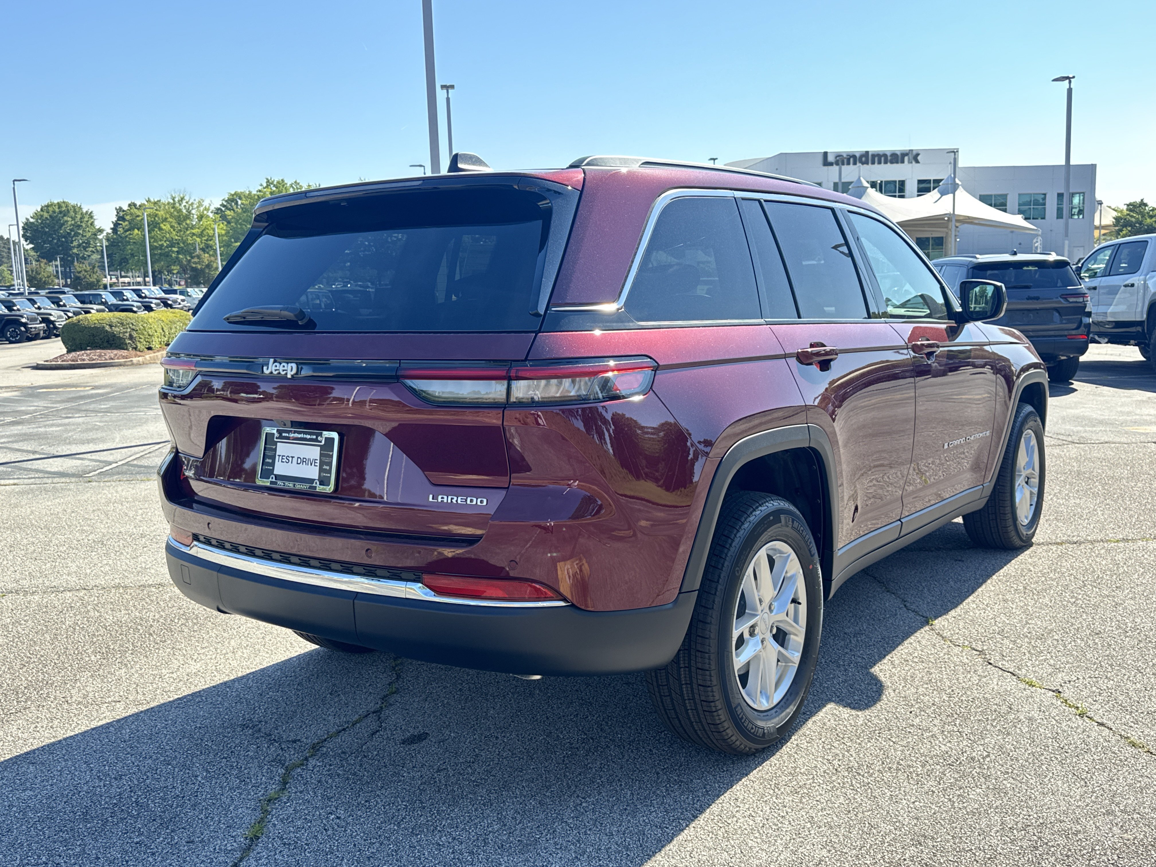New 2026 Jeep Grand Cherokee Laredo X RWD image 7