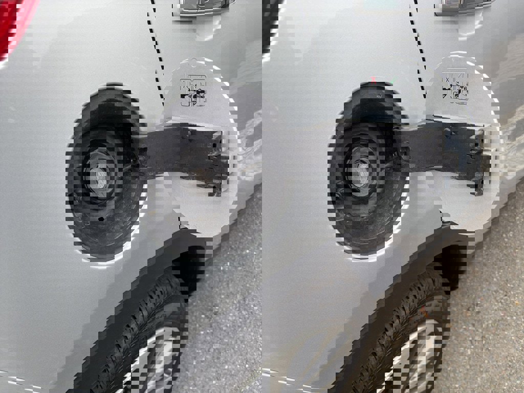 Used 2022 Buick Encore Preferred w/ Safety Package image 6