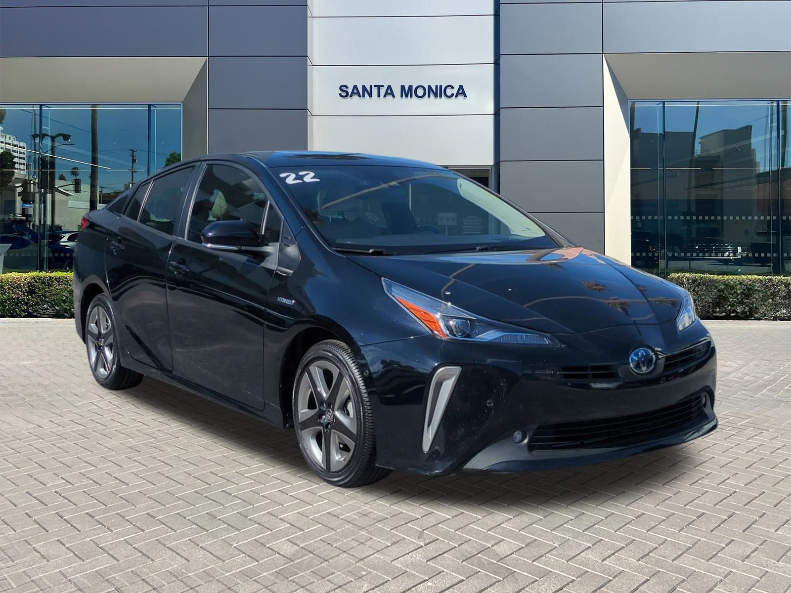 Used 2022 Toyota Prius Limited image 7