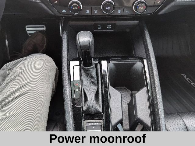 Used 2024 Honda Accord Sport image 6