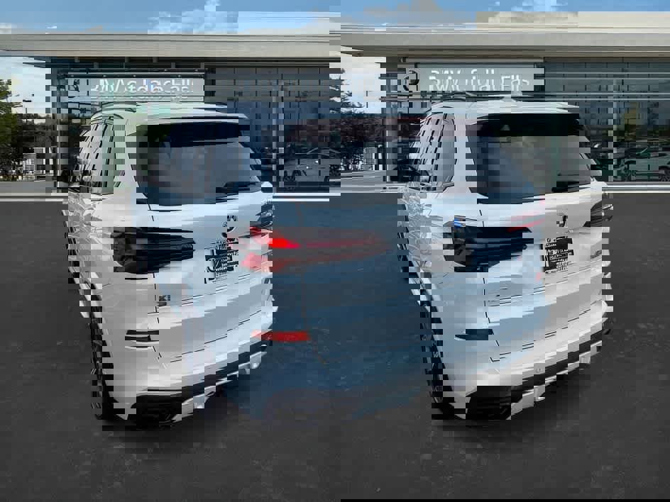 Certified 2024 BMW X5 M60i image 7