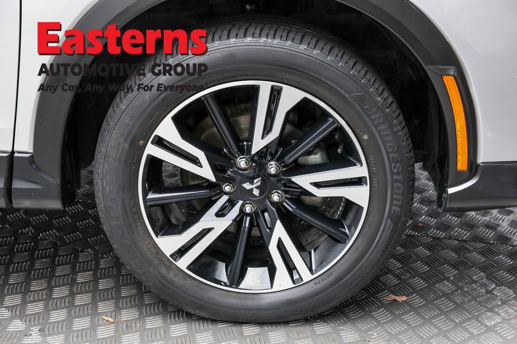 Used 2024 Mitsubishi Eclipse Cross SE image 31