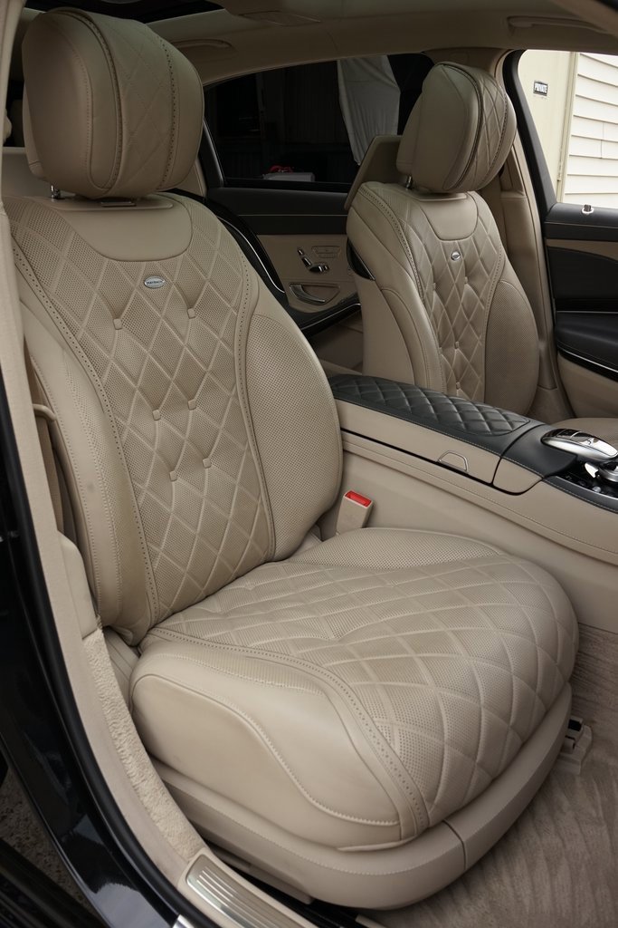 Used 2018 Mercedes-Benz Maybach S 560 4MATIC image 4