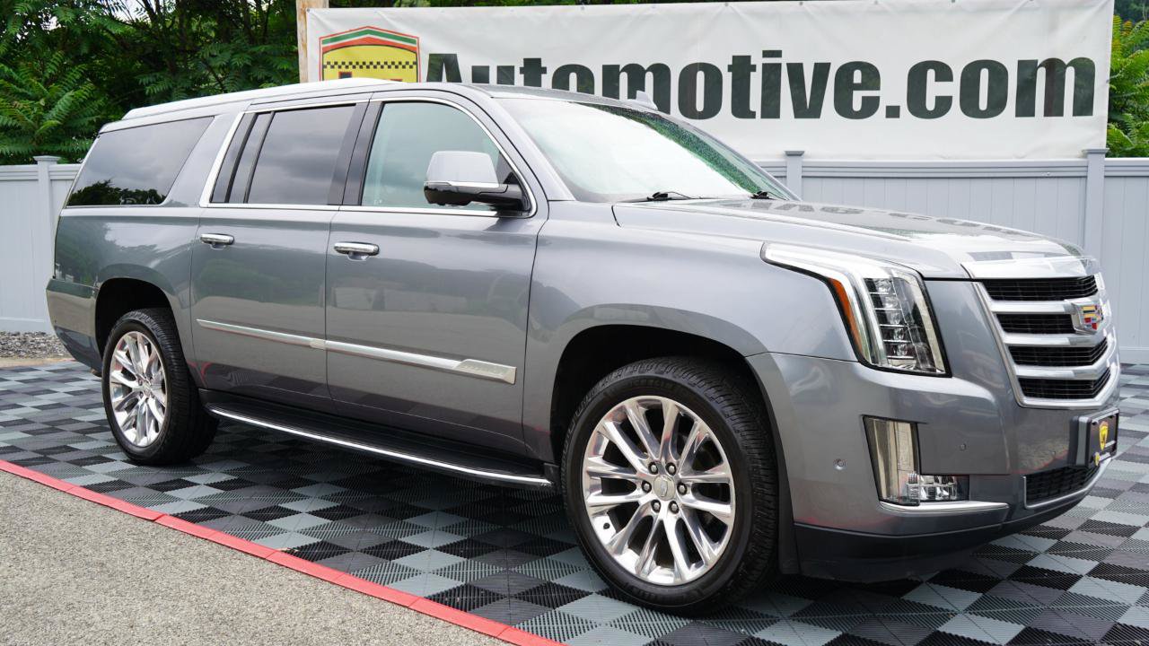 Used 2019 Cadillac Escalade ESV Luxury AWD/4WD image 3