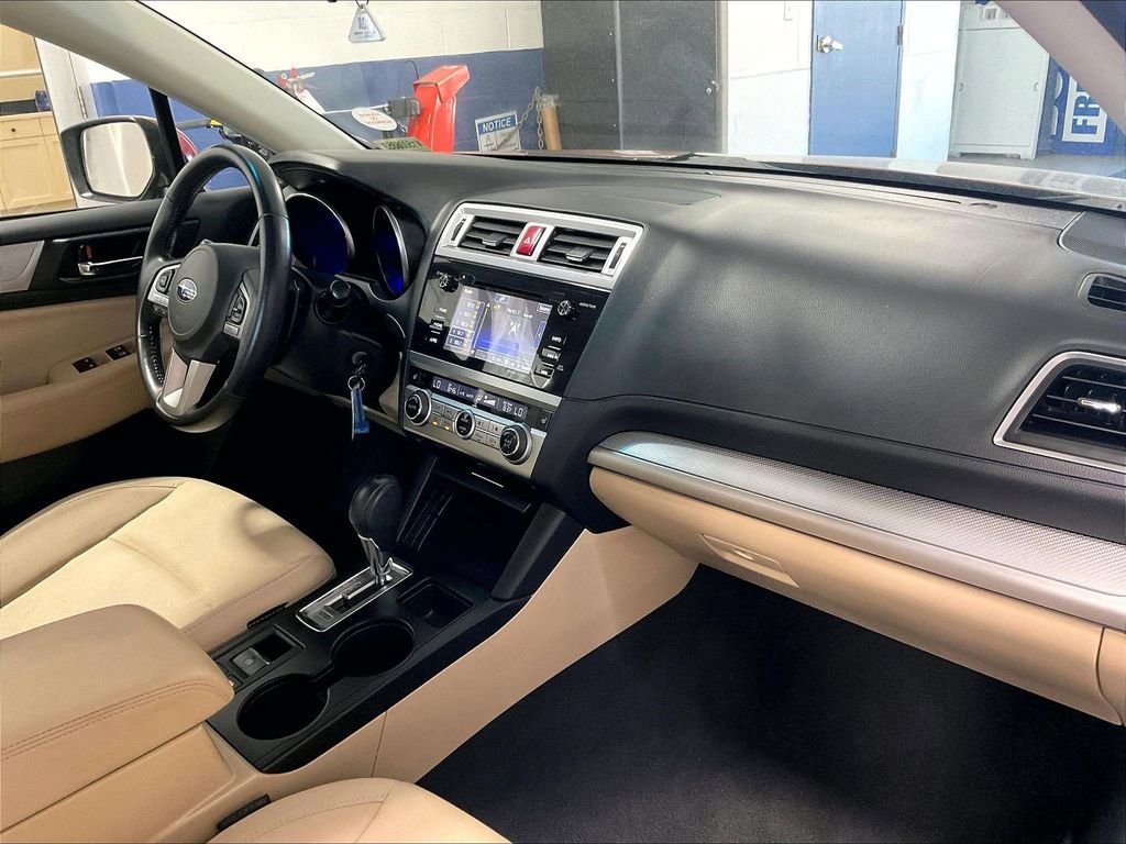 Used 2017 Subaru Legacy 2.5i Premium AWD/4WD image 14