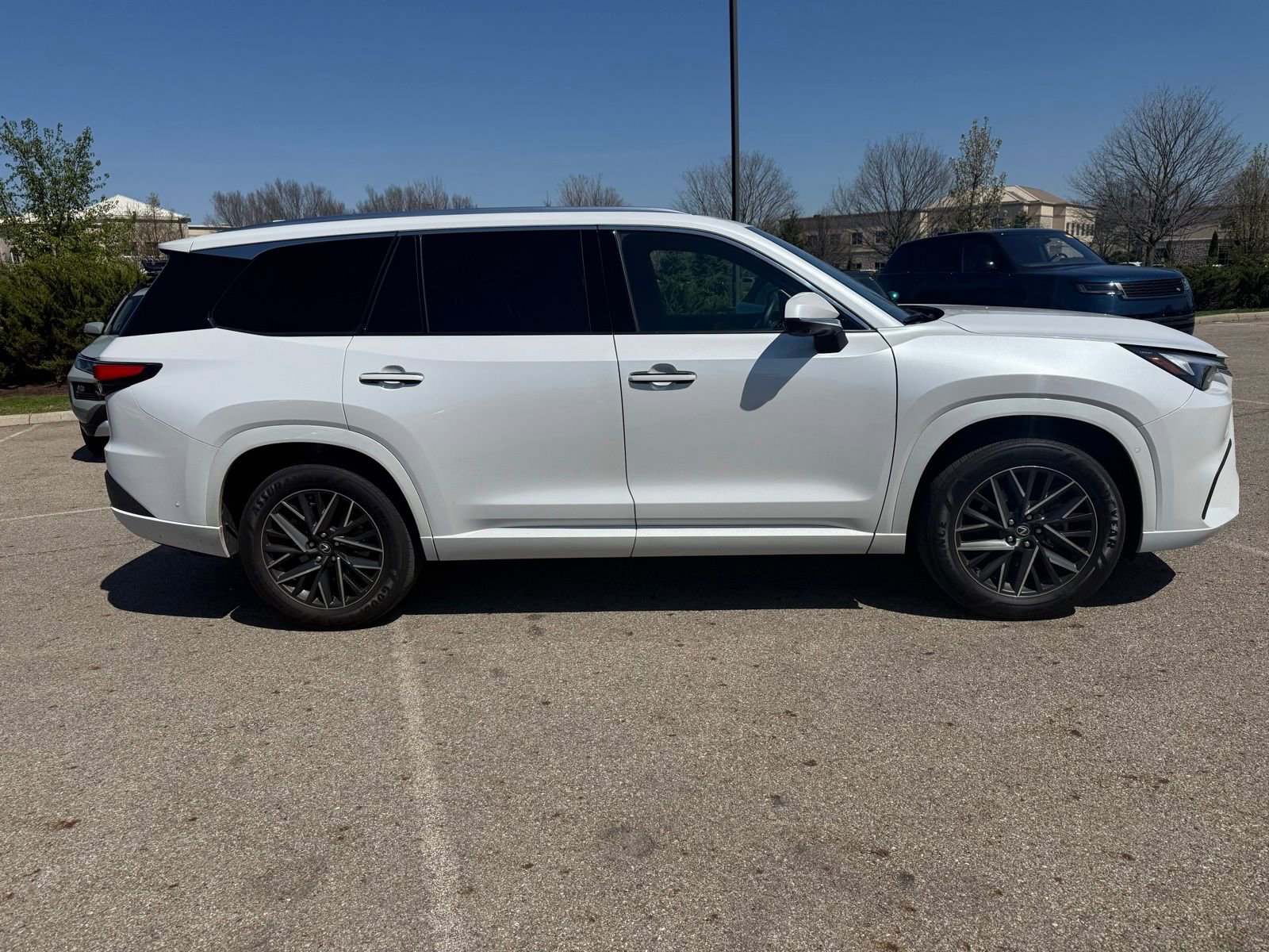 Used 2024 Lexus TX 350 AWD w/ Captains Chair Package image 4