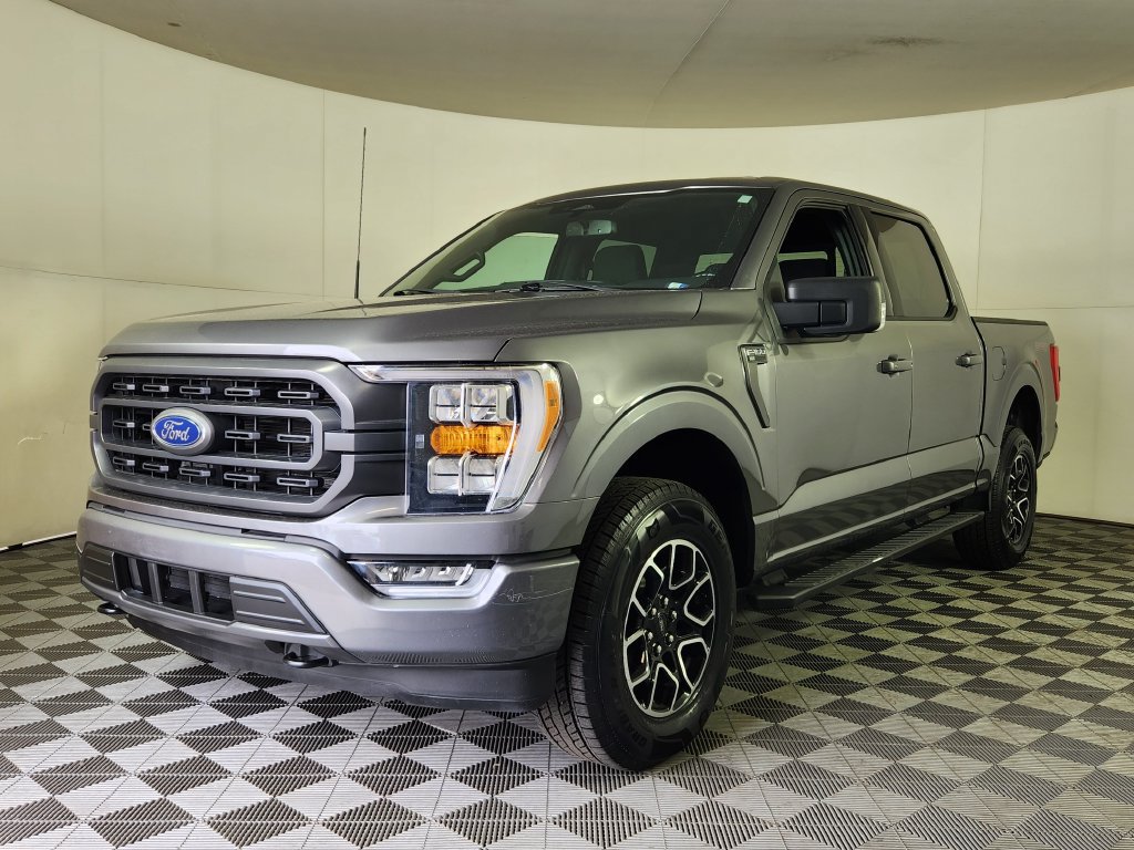 Used 2023 Ford F150 XLT w/ Equipment Group 302A High AWD/4WD image 3