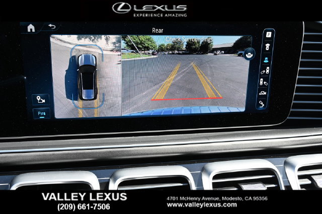 Used 2024 Mercedes-Benz GLS 580 4MATIC image 7
