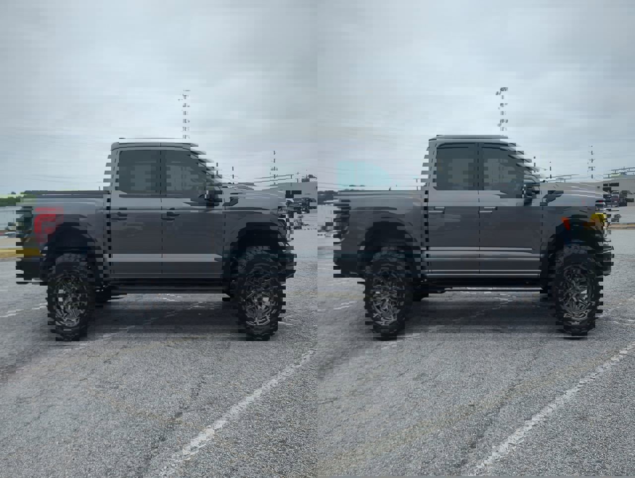 Used 2025 Ford F150 Raptor w/ Equipment Group 803A Raptor R AWD/4WD image 1