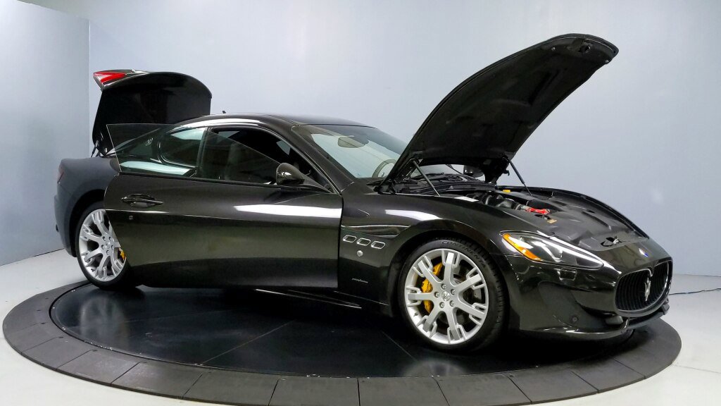 Used 2014 Maserati GranTurismo Sport RWD image 9
