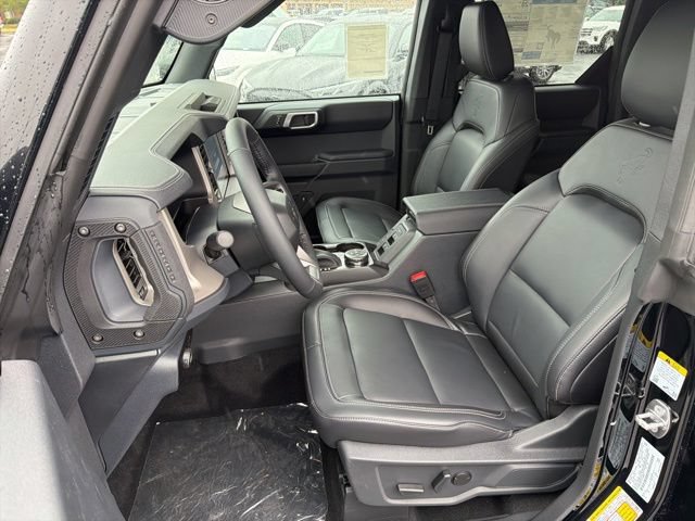 New 2026 Ford Bronco Outer Banks AWD/4WD image 15