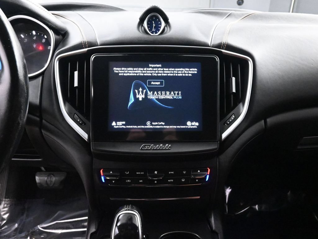 Used 2017 Maserati Ghibli RWD image 25