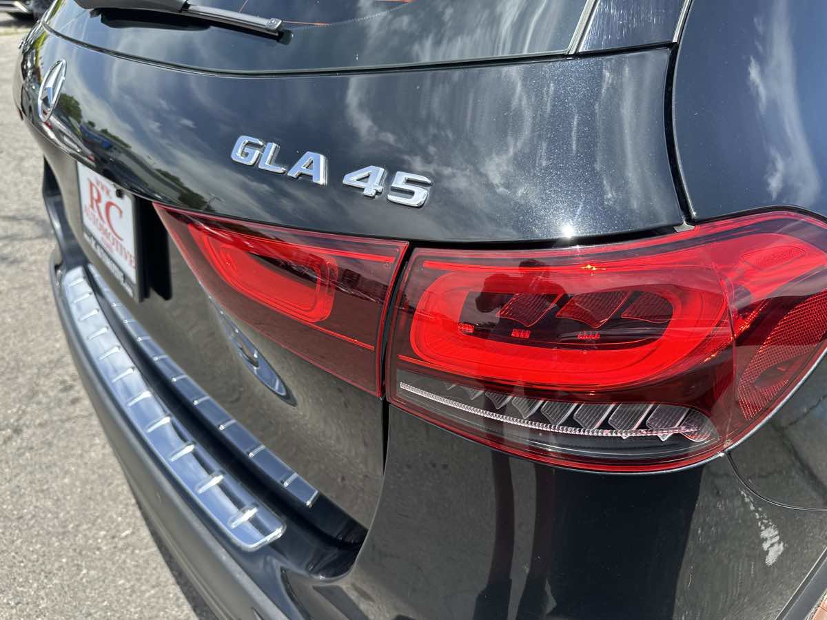 Used 2021 Mercedes-Benz GLA 45 AMG 4MATIC image 18