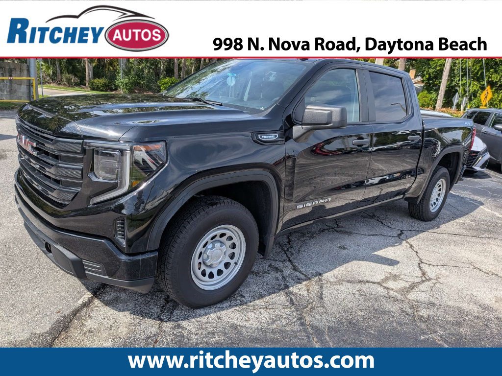 Certified 2025 GMC Sierra 1500 Pro w/ Graphite Edition