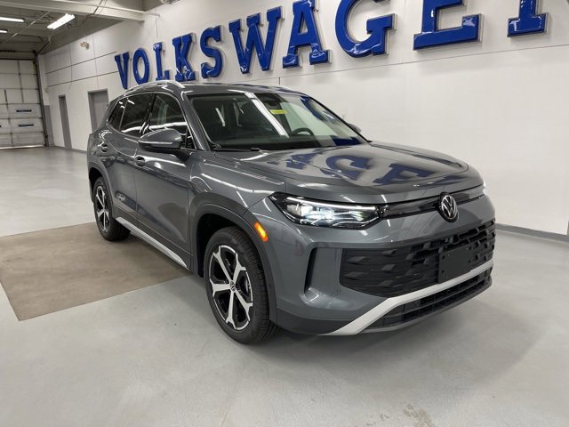 New 2025 Volkswagen Tiguan SE image 5