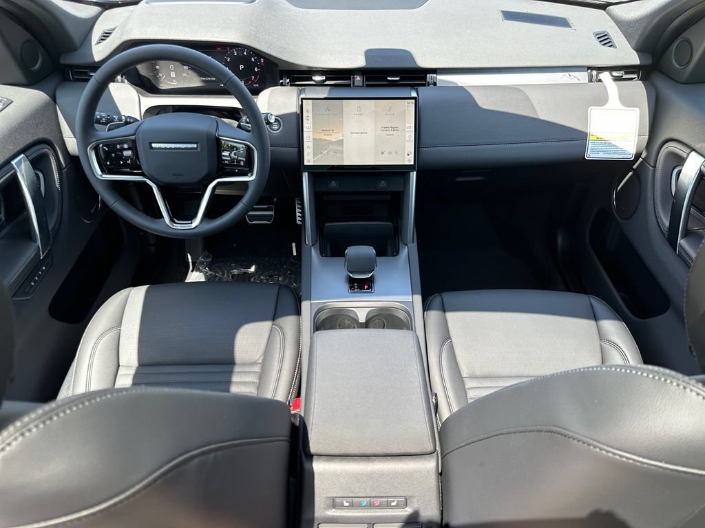 New 2026 Land Rover Discovery Sport Landmark AWD/4WD image 10