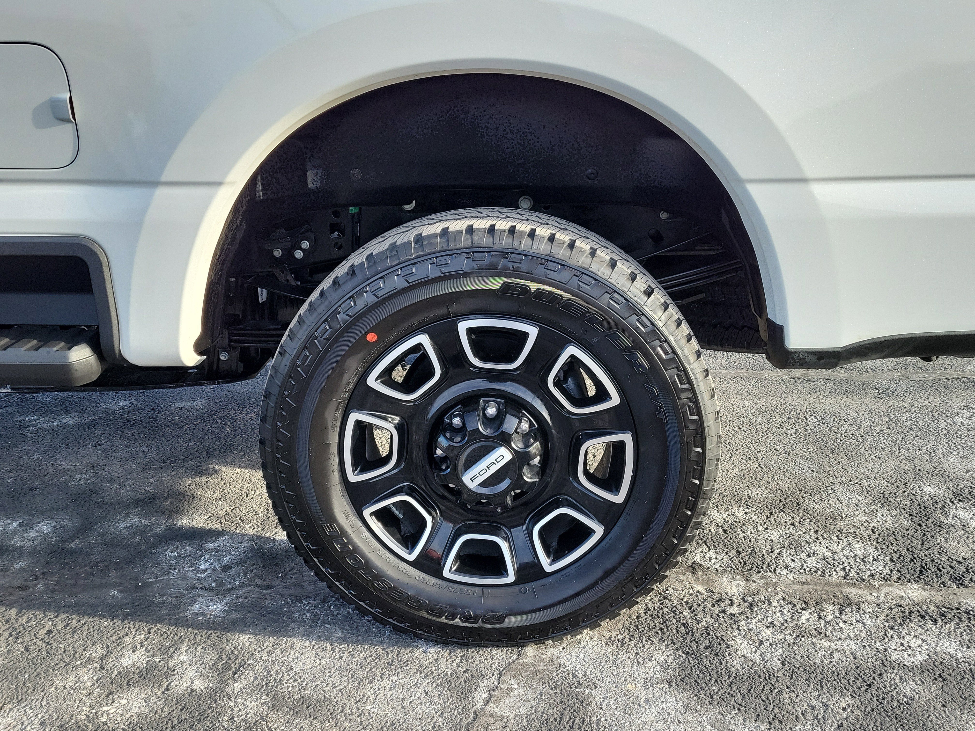 New 2026 Ford F350 Platinum image 5