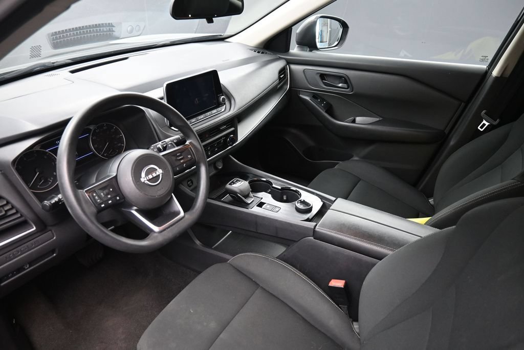 Used 2024 Nissan Rogue S AWD/4WD image 19