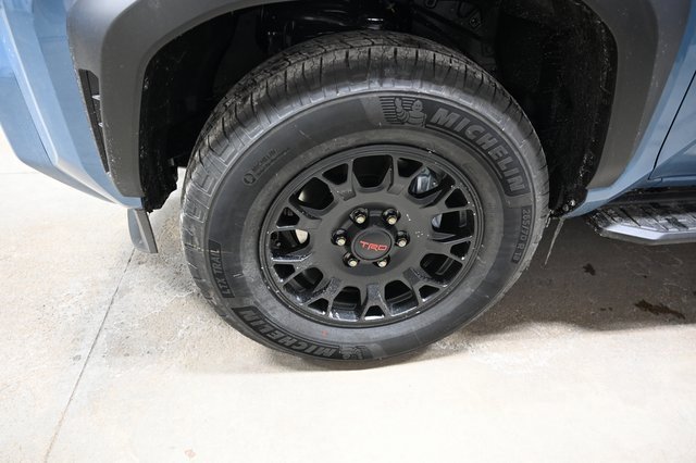 New 2025 Toyota 4Runner TRD Off-Road Premium image 32