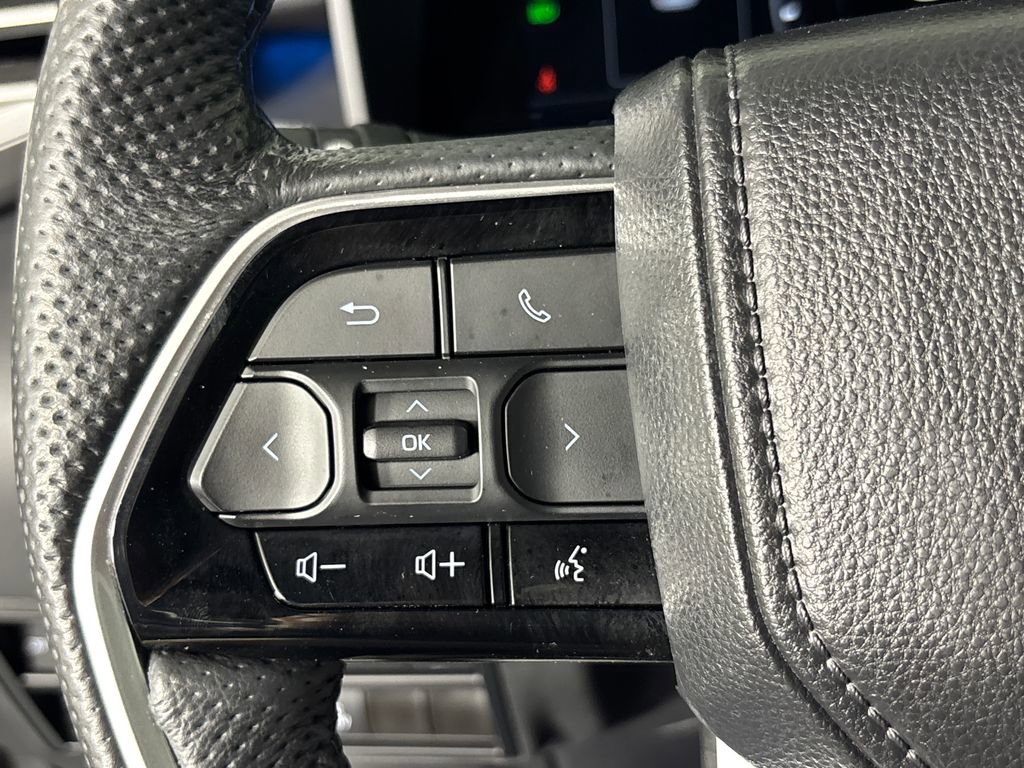 Used 2023 Toyota Sequoia Platinum image 14