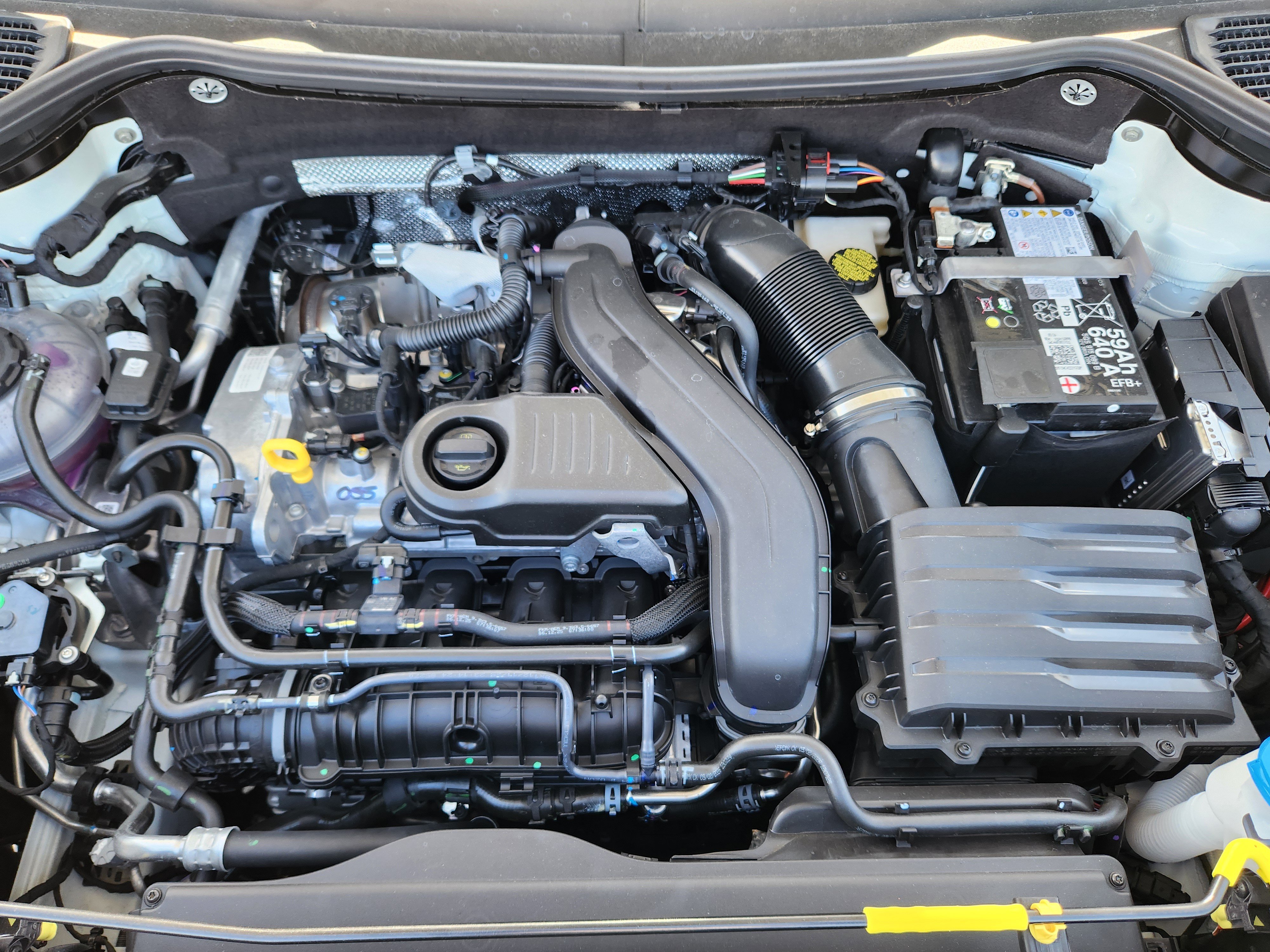 New 2026 Volkswagen Taos SE AWD/4WD image 26