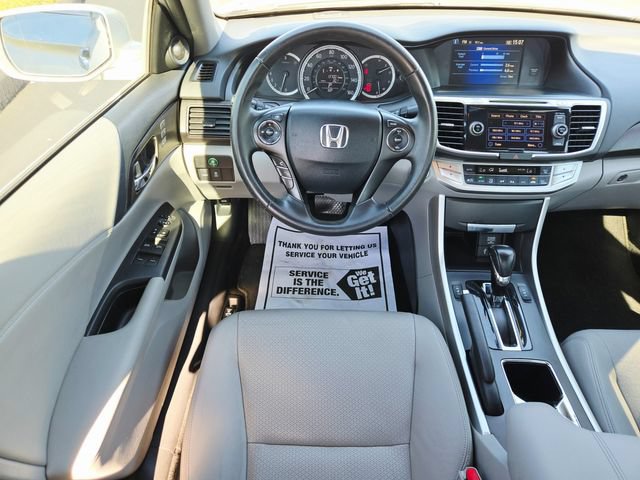 Used 2015 Honda Accord EX-L image 11
