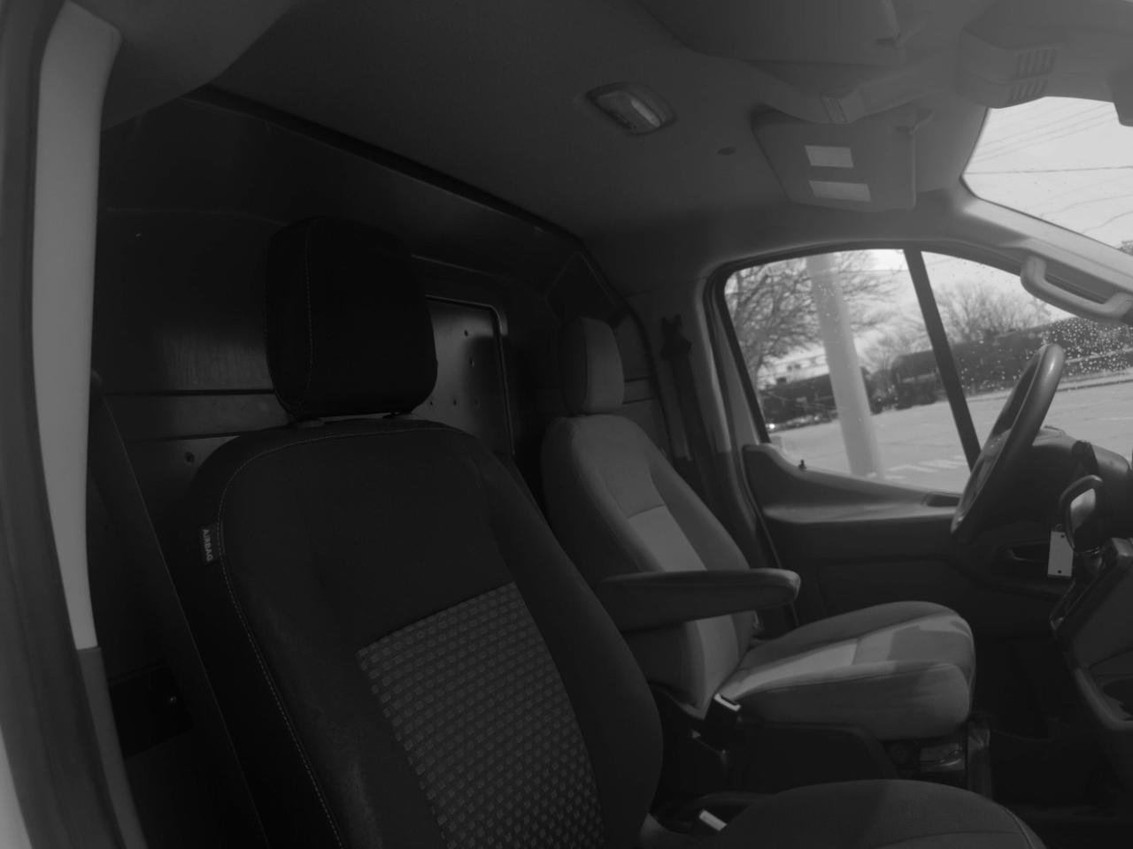 Used 2020 Ford Transit 250 Low Roof AWD image 27