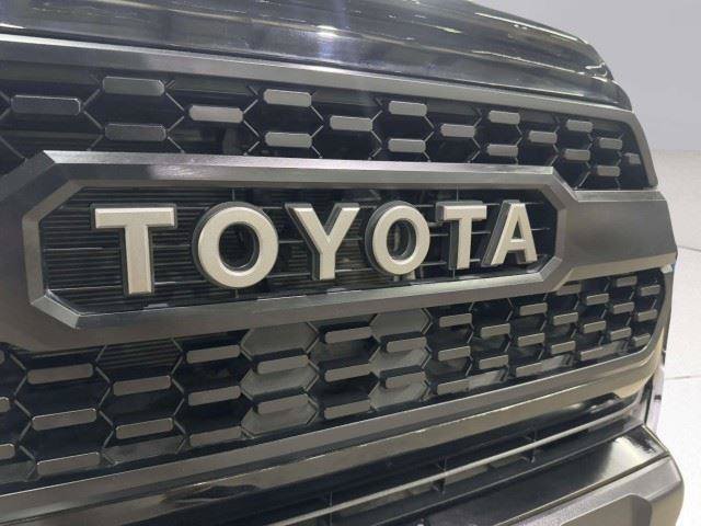 Used 2023 Toyota Tacoma SR5 RWD image 56