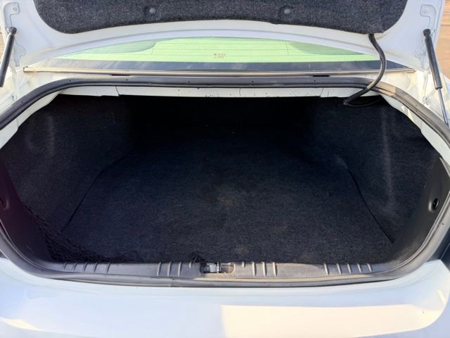 Used 2010 Chevrolet Impala LT w/ Luxury Edition Package image 21