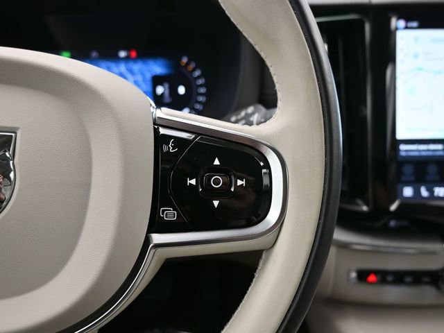 Used 2023 Volvo XC60 B5 Ultimate AWD/4WD image 26