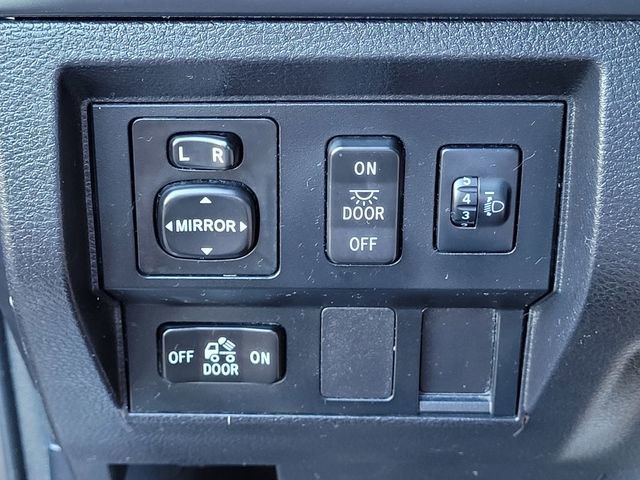 Used 2014 Toyota Tundra SR image 17