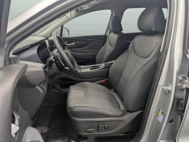 Used 2023 Hyundai Santa Fe SEL FWD image 11