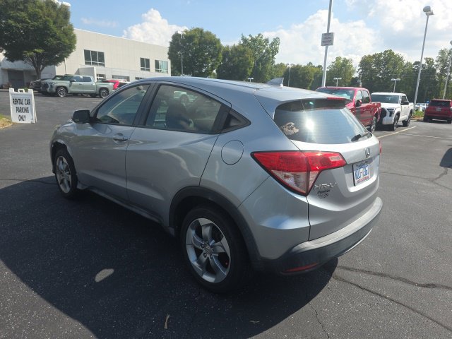 Used 2018 Honda HR-V LX image 7