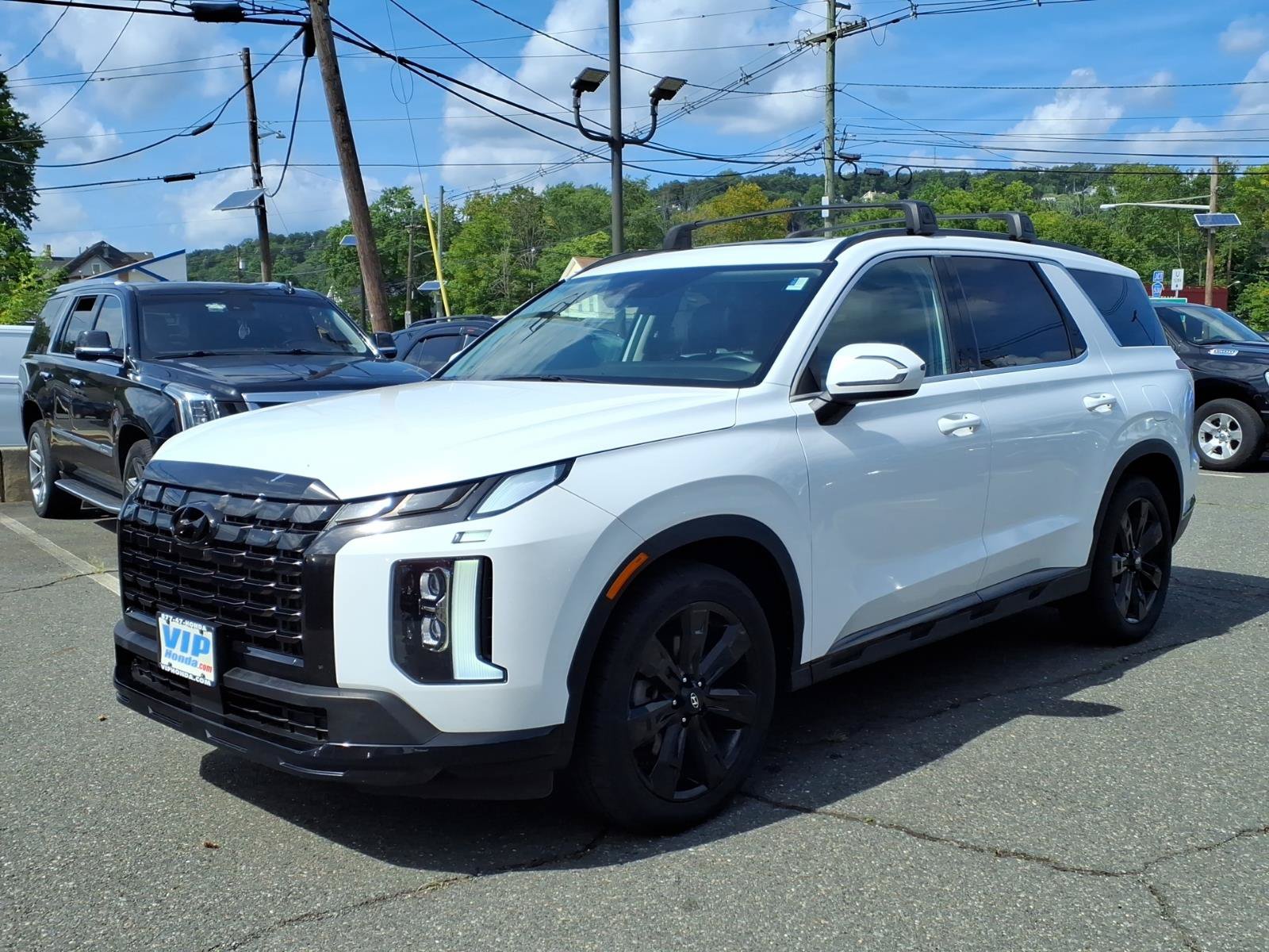 Used 2024 Hyundai Palisade XRT AWD/4WD image 3