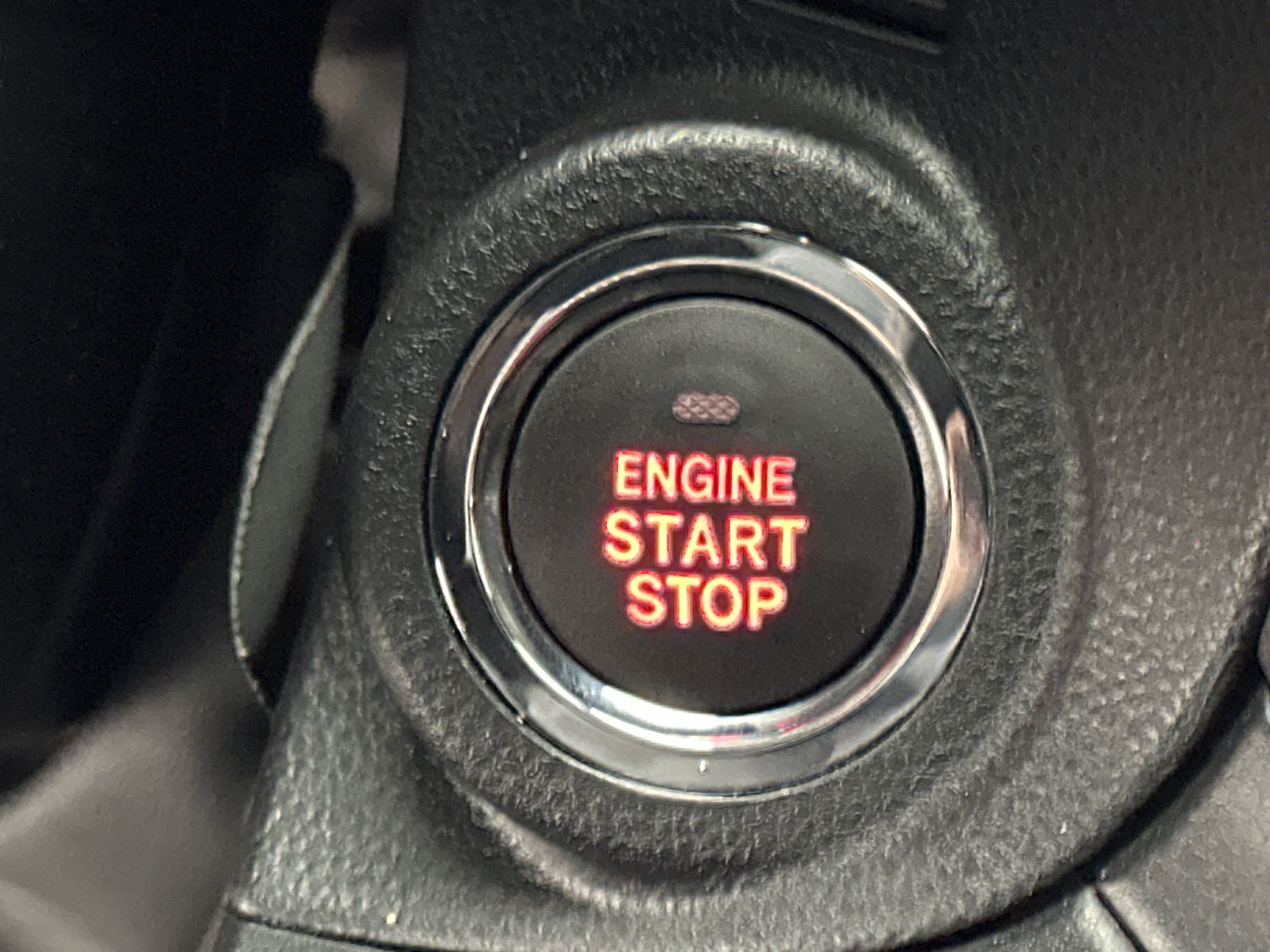 Certified 2025 Subaru Outback Limited image 32