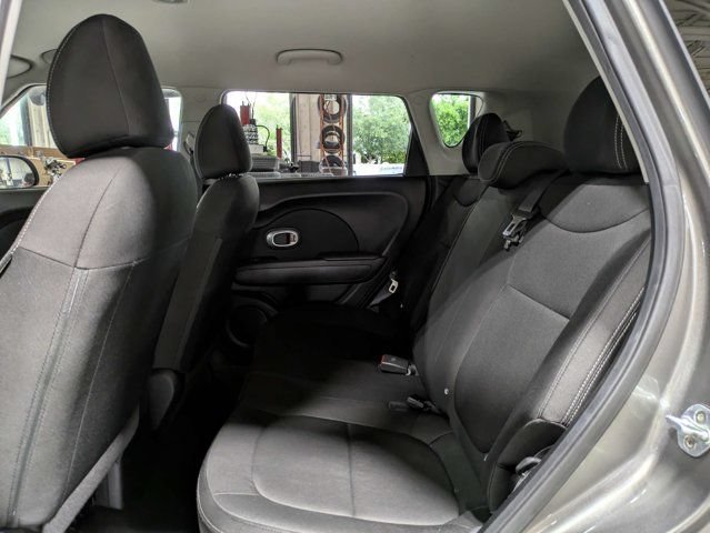 Used 2018 Kia Soul w/ Option Group 020 FWD image 13