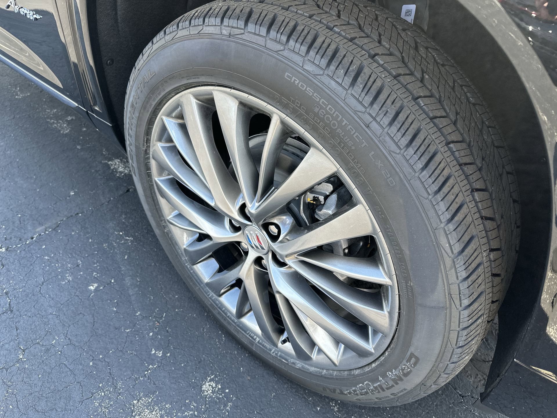 New 2026 Buick Enclave Avenir w/ Super Cruise Package AWD/4WD image 10